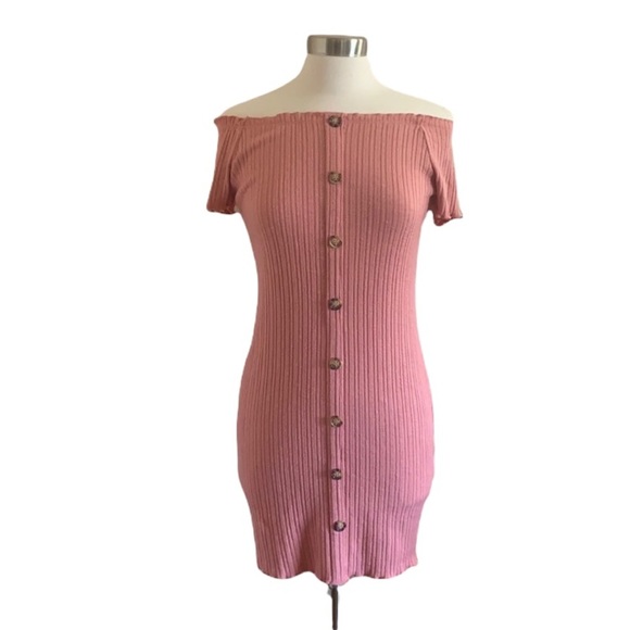 No Boundaries Dresses & Skirts - No Boundaries pink knit dress